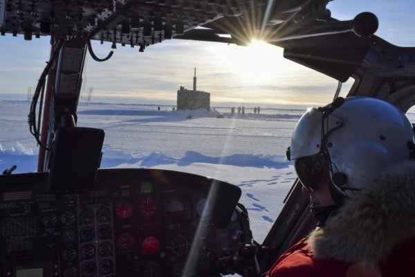 A Navy submariner explains the fine art of smashing through Arctic ice