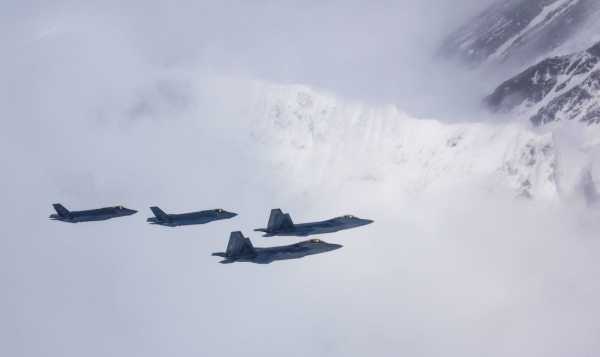 An F-22 pilot describes it’s like to get up close and personal with Russian aircraft over the Arctic