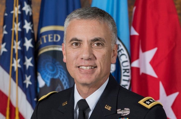 A Gmail scammer tried to impersonate a four-star US Army general to catfish a married woman