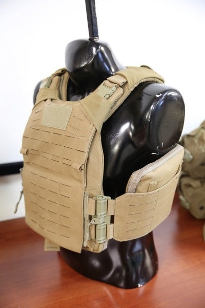 The Marine Corps Goes Light With New Body Armor, Plates, Packs, And Helmets