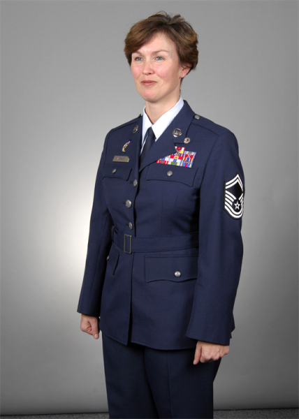 The Air Force Wants A New Dress Uniform. Can They Avoid Screwing It Up?