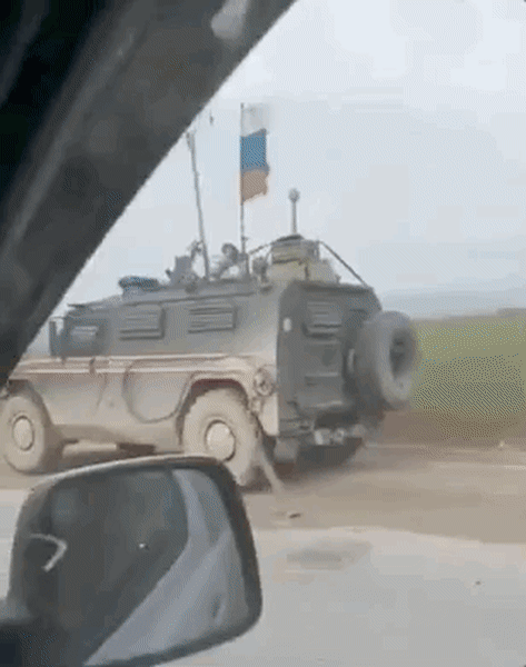 Video shows US military vehicle running a Russian military truck off the road in Syria