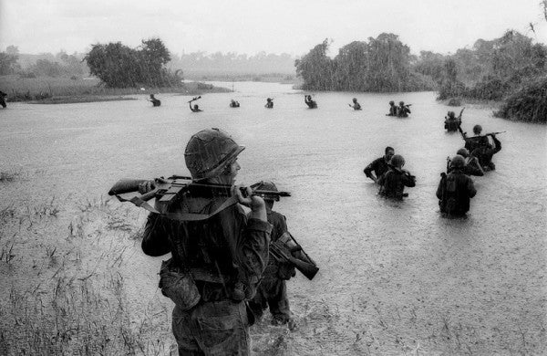 10 Incredible Photos Of The Heroes Who Fought The Vietnam War