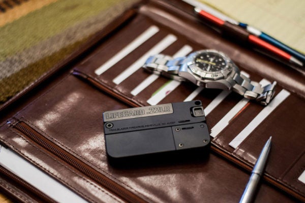 This Powerful Credit Card-Sized Gun Fits Neatly Into Your Wallet