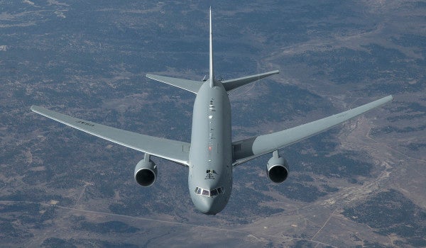 More problems with Air Force’s new tanker could put the squeeze on the Pentagon’s refueling capabilities, TRANSCOM chief says