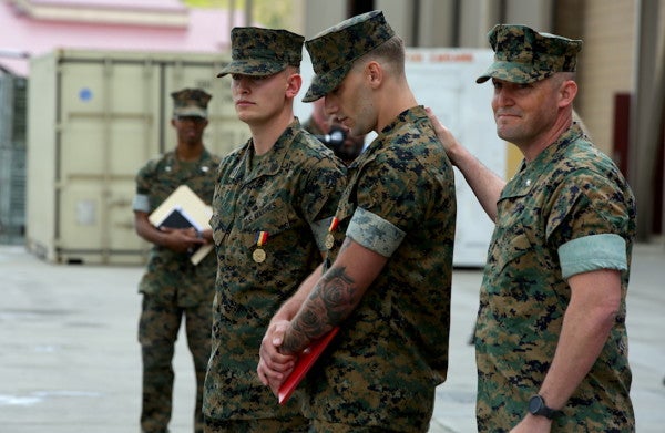 2 Marines receive Corps’s highest non-combat award for life-saving actions during Las Vegas mass shooting