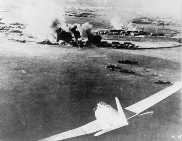 5 Heart-Rending Images From The Attack On Pearl Harbor