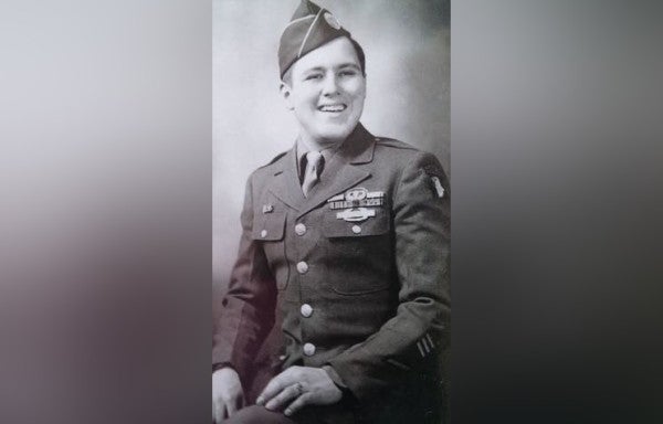 This WWII vet got a mohawk the night before D-Day. Now he’s doing it again to spread cheer during COVID-19