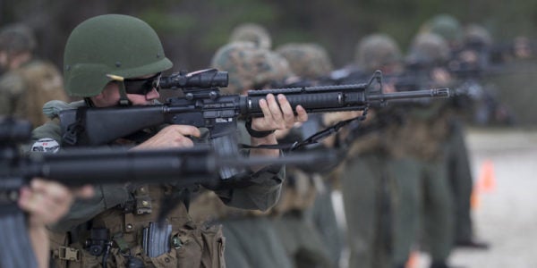 The Marine Corps’ Rifles Are Officially Glitch-Free. The Army, Not So Much