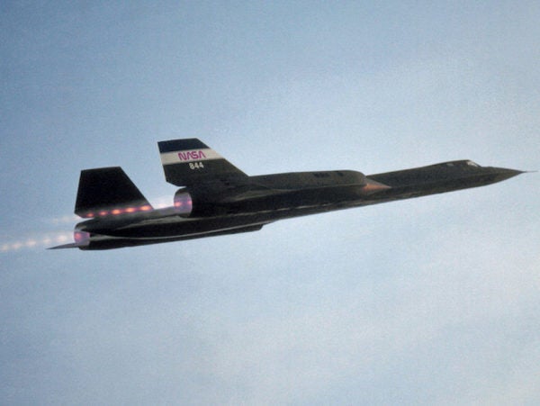 7 Wild Photos Of The SR-71 Blackbird’s Legendary Afterburners In Action