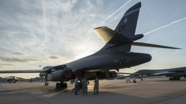 That Fiery B-1B Lancer Landing In Texas Was Reportedly A Commander’s Worst Nightmare