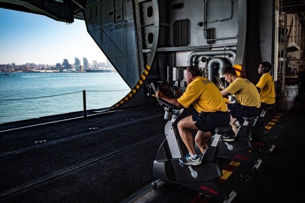 Navy Relaxes PRT Rules For Its Thinnest, Fittest Sailors
