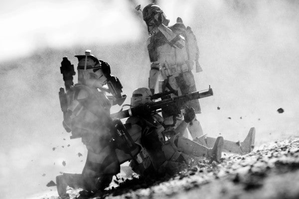 US Marine Creates Amazing Combat Scenes With Star Wars Action Figures