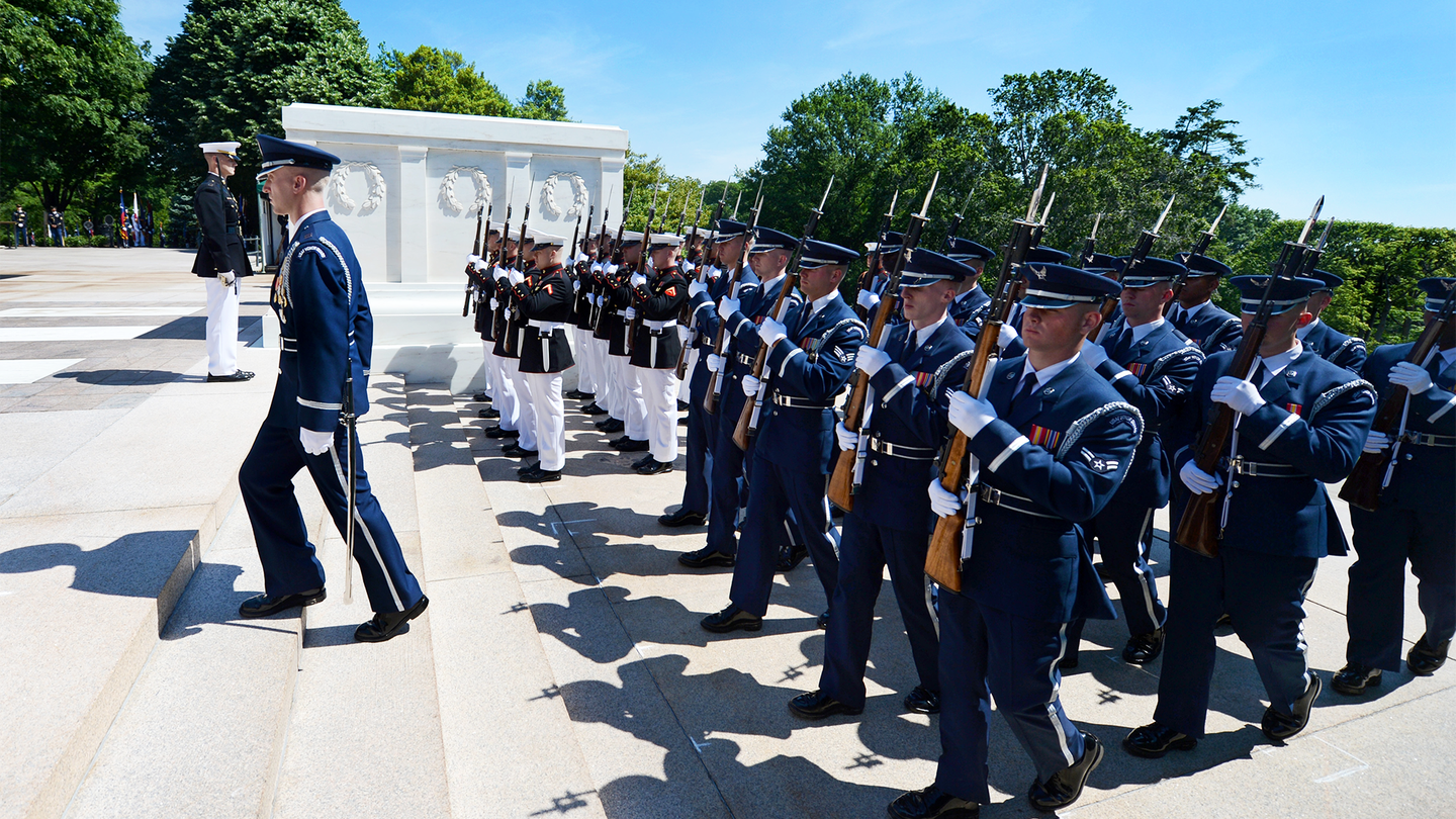 The Air Force Honor Guard marches to the Tomb of the Unknowns at Arlington National Cemetery, Va., May 26, 2014. (EJ Hersom/Department of Defense) 