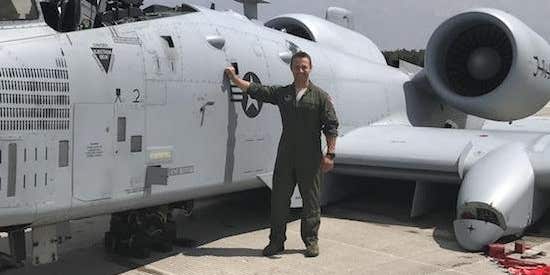 A-10 pilot awarded Distinguished Flying Cross for dramatic landing with missing canopy and no landing gear