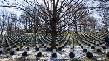 Wreaths Across America: A Special Honor For 6 Civil War Soldiers