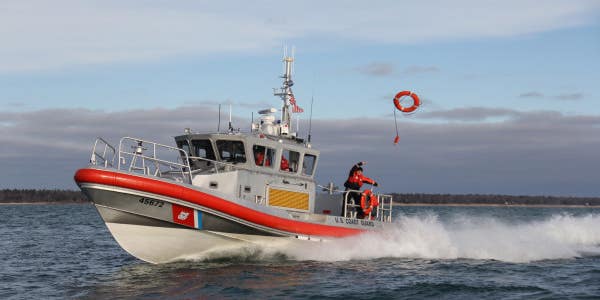 6 Qualities That Make The Coast Guard Kickass