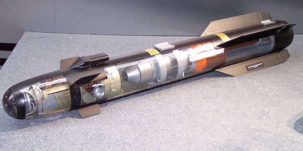 2 Hellfire Missiles Bound For Portland Discovered On Passenger Flight In Serbia