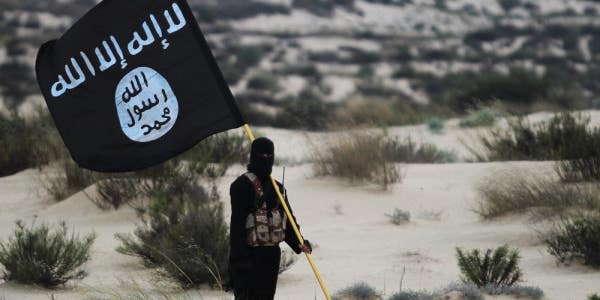 1 In 3 Iraqis Think The US Actively Supports ISIS