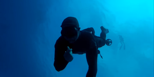 Check Out The Underwater Jet Boots Used By Navy SEALs