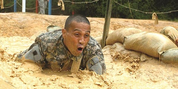 This Is What Happens When You Ask A Combat Veteran ‘How To Survive Basic’