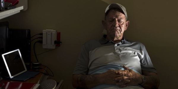 Slow VA Reimbursements Are Ruining Veterans’ Credit, Lawmakers Say