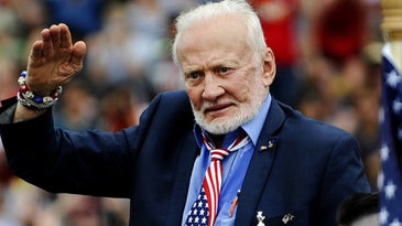 Buzz Aldrin Will Lead NYC Veterans Day Parade As Grand Marshal