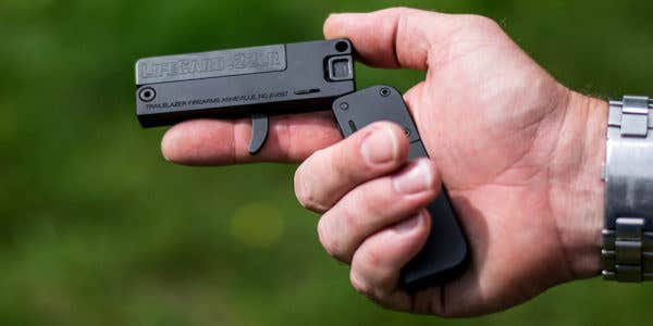 This Powerful Credit Card-Sized Gun Fits Neatly Into Your Wallet