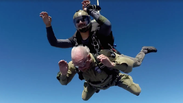 World War II Vet Celebrates 95th Birthday With A Little Skydiving