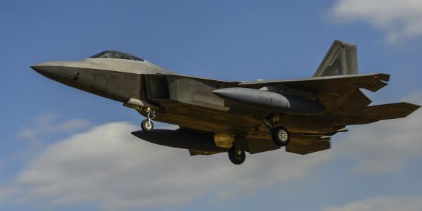 F-22 Raptor crashes in Florida