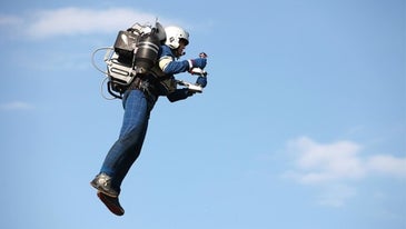 FBI investigating possible jet pack flyby at Los Angeles airport