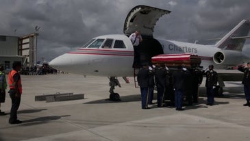 Decorated soldier slain in Syria suicide bombing returns home to a hero's welcome