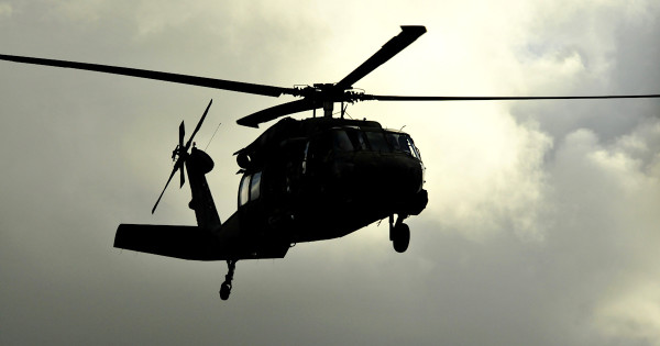 These are the two official contenders to replace the Army's Black Hawk ...