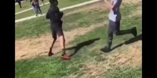 Marine sees two high school kids fighting and responds in the most Marine Corps way possible