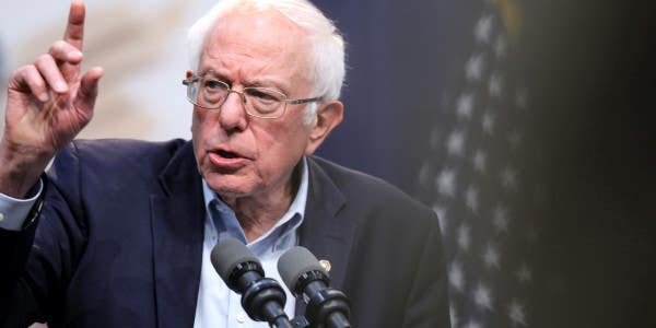 Democratic contender Bernie Sanders vows to rebuild the VA and improve healthcare services for veterans