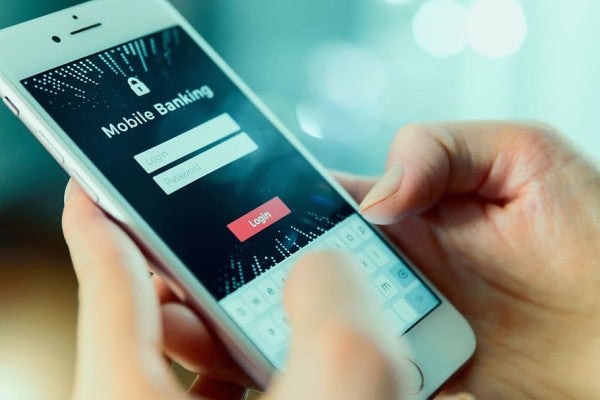 5 ways to use your mobile banking app