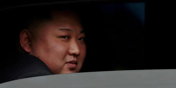 China sends team of doctors and others to North Korea