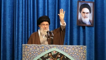 Iran’s Ayatollah Khamenei tries to focus public anger back at US amidst backlash from airliner shootdown
