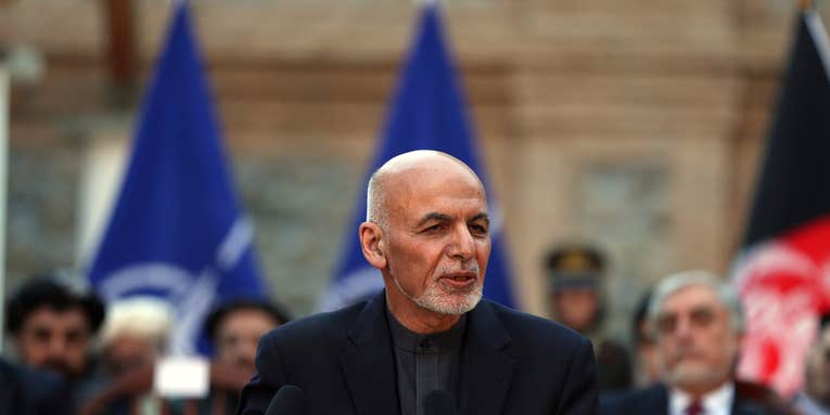 Afghan President vows to expedite release of 2,000 Taliban prisoners