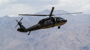 2 soldiers killed in Black Hawk helicopter crash off California coast