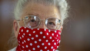 This 94-year-old went to work as an original 'Rosie' during World War II. Now, she's making face masks.