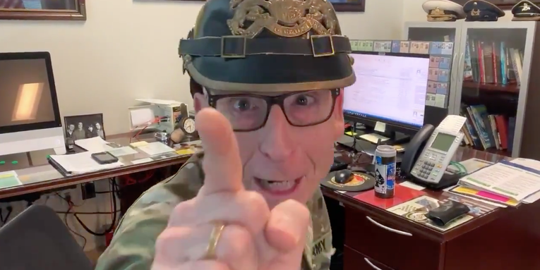 Army 3-star general vows to ‘hunt down’ internet trolls in hilarious video