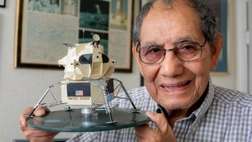 50 years ago, the astronauts of Apollo 13 made it back alive. This guy’s invention made it happen