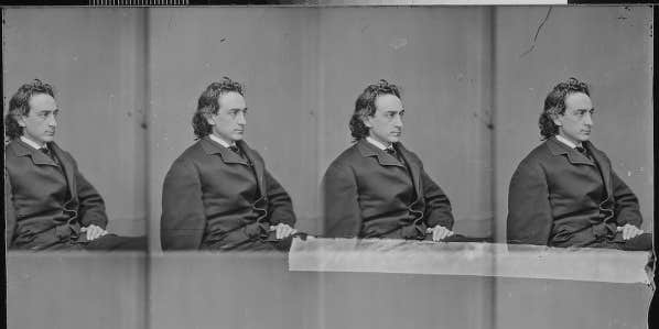 That Time John Wilkes Booth’s Older Brother Saved The Eldest Son Of Abraham Lincoln