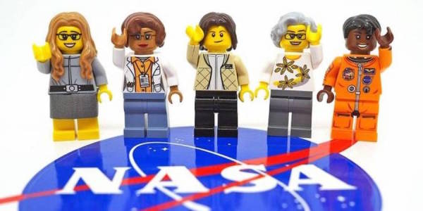 This New Lego Set Will Honor 5 Amazing Women Of NASA