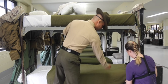Marine Corps drill instructor chews out reporter for making the worst rack he’s ever seen