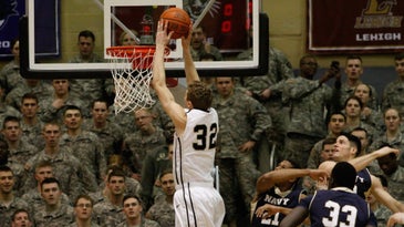 Army And Navy Basketball Set To Square Off Under The Big Lights In Madison Square Garden