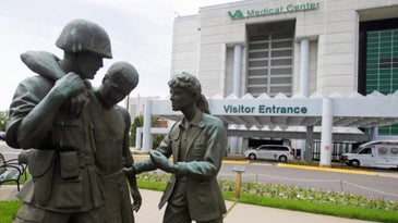 Most Doctors Outside VA Lack Training To Handle Vets’ Health Issues