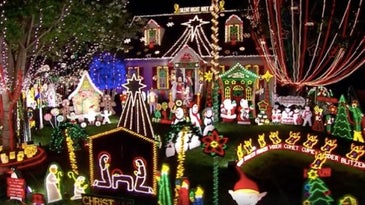 This Navy Vet's Christmas Decorations Will Put Yours To Shame