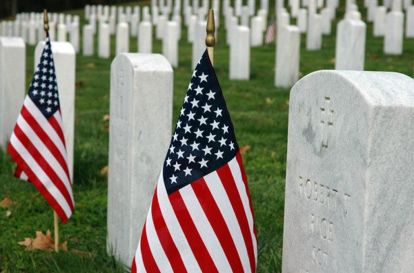 7 People Were Buried In The Wrong Graves At A Veterans Cemetery